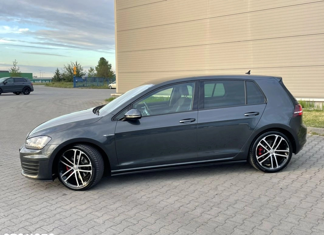Volkswagen Golf cena 60800 przebieg: 195000, rok produkcji 2016 z Żary małe 596